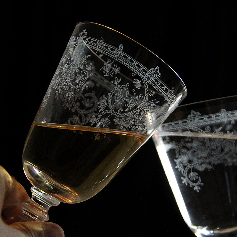 French Vintage-Style Stemmed Wine Glass With Etched Patterns